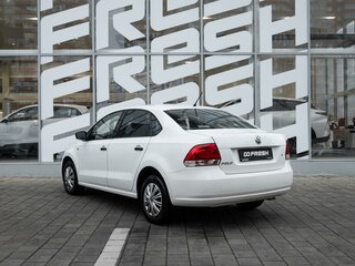 2013 Volkswagen Polo V, белый, 899000 рублей, вид 2