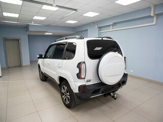 2024 Lada (ВАЗ) Niva Travel I, белый, 1199000 рублей, вид 5