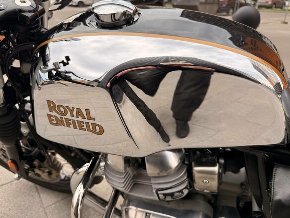 2025 Royal Enfield Continental GT, серебристый, 585000 рублей - вид 14