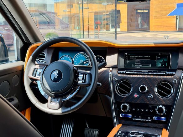 2021 Rolls-Royce Cullinan I (Series I), чёрный - вид 8