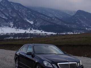 2012 Mercedes-Benz E-Класс 300 IV (W212, S212, C207), чёрный, 2150000 рублей, вид 3