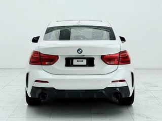 2021 BMW 1 серии 120i III (F52) Рестайлинг, белый, 1400000 рублей, вид 4