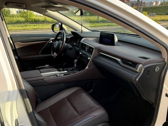 2017 Lexus RX 200t IV, белый - вид 27