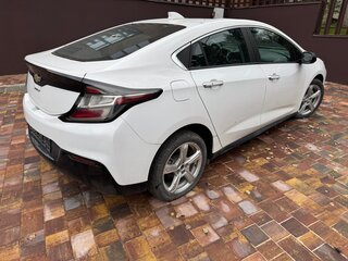 2015 Chevrolet Volt II, белый, 850000 рублей, вид 4