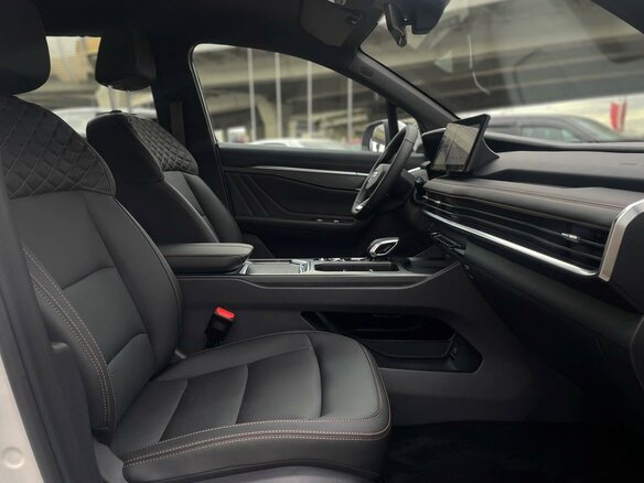2026 Geely Okavango I Рестайлинг, белый, 4010990 рублей - вид 10