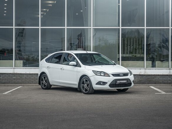 2011 Ford Focus II Рестайлинг, белый, 489000 рублей