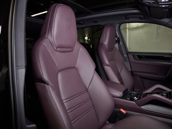 2026 Porsche Cayenne III Рестайлинг, чёрный, 18275000 рублей - вид 13
