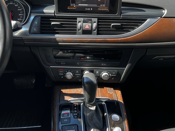 2016 Audi A6 IV (C7) Рестайлинг, чёрный, 2450000 рублей - вид 18