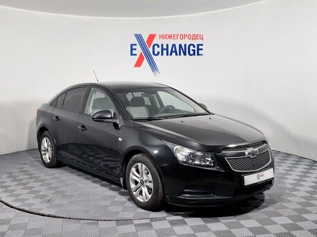 2011 Chevrolet Cruze I, чёрный, 545000 рублей, вид 3