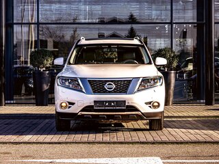 2016 Nissan Pathfinder IV, белый, 1595000 рублей, вид 2