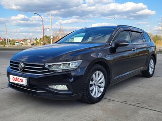 2019 Volkswagen Passat B8 Рестайлинг, чёрный, 1990000 рублей, вид 1