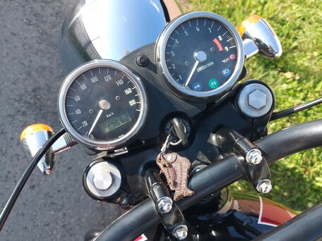2000 Kawasaki W 650, чёрный, 520000 рублей, вид 5