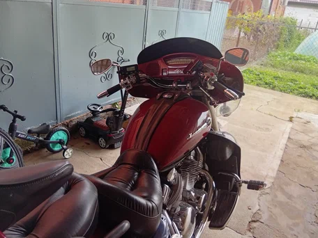 2001 Yamaha Venture Royal, красный, 550000 рублей, вид 2