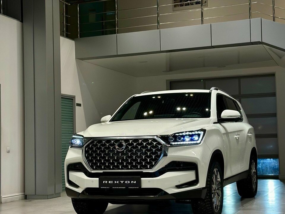 Открыть фотографии: KGM Rexton