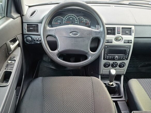 2011 Lada (ВАЗ) Priora I, серебристый, 298000 рублей - вид 9