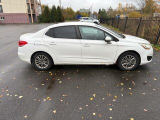 2013 Citroen C4 II, белый, 675000 рублей, вид 5