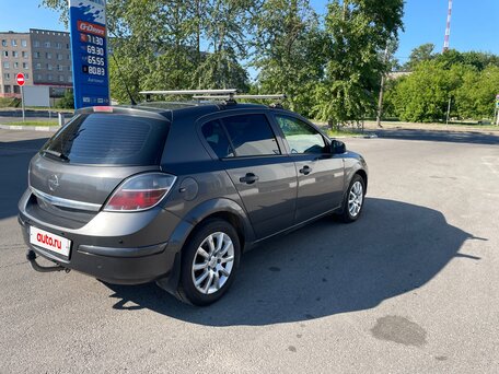 2011 Opel Astra H Рестайлинг, серый, 390000 рублей, вид 3