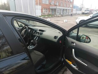 2008 Peugeot 308 I, чёрный, 380000 рублей, вид 2
