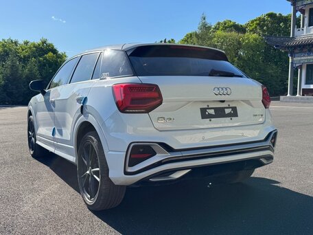 2022 Audi Q2 L 35 TFSI I Рестайлинг, белый, 1980000 рублей, вид 4