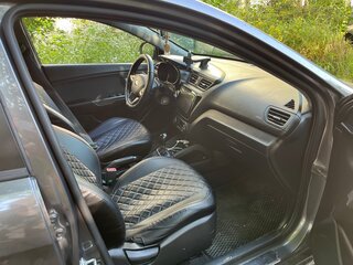 2014 Kia Rio 6-speed III, серый, 890000 рублей, вид 5