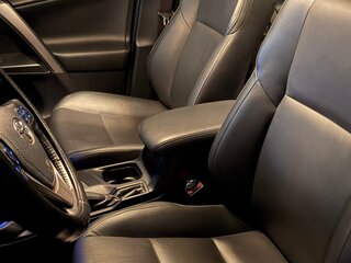 2016 Toyota RAV4 IV (XA40) Рестайлинг, чёрный, 3000000 рублей, вид 5