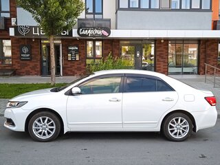 2018 Toyota Premio II (T26) Рестайлинг 2, белый, 1630000 рублей, вид 4