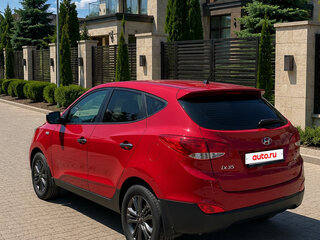 2015 Hyundai ix35 I Рестайлинг, красный, 1450000 рублей, вид 5