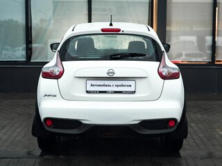 2014 Nissan Juke I Рестайлинг, белый, 1079000 рублей, вид 4