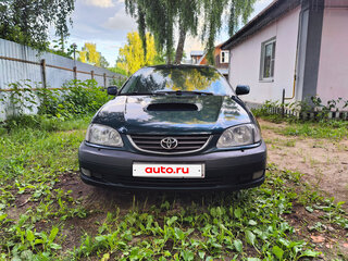 2001 Toyota Avensis I Рестайлинг, зелёный, 658000 рублей, вид 4