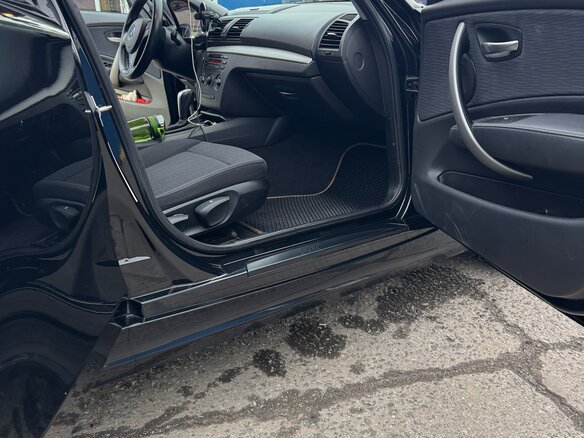 2011 BMW 1 серии 118i I (E81/E82/E87/E88) Рестайлинг, чёрный - вид 16