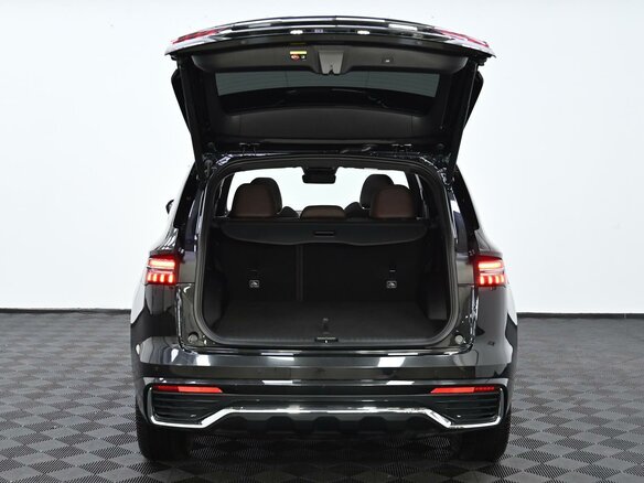2024 Geely Monjaro I, чёрный, 2785000 рублей - вид 20