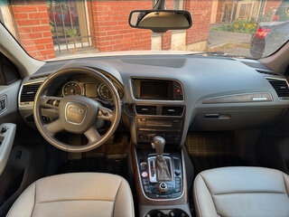 2011 Audi Q5 I (8R), белый, 1450000 рублей, вид 4