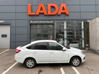 2022 Lada (ВАЗ) Granta I Рестайлинг, белый, 695000 рублей, вид 4