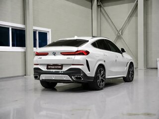 2023 BMW X6 40i III (G06), белый, 9990000 рублей, вид 3