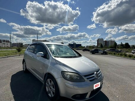 2008 Volkswagen Golf Plus I, серебристый, 429000 рублей, вид 2