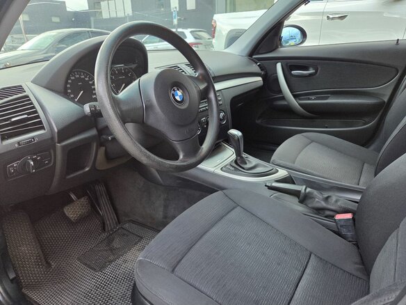 2009 BMW 1 серии 116i I (E81/E82/E87/E88) Рестайлинг, чёрный - вид 10