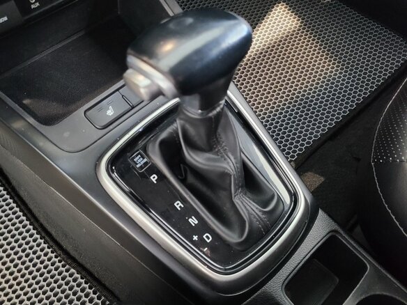 2017 Kia Rio IV, чёрный - вид 23