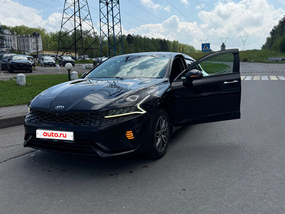 2020 Kia K5 III, чёрный, 2050000 рублей