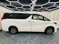 2018 Toyota Alphard III Рестайлинг, белый, 4299900 рублей - вид 7