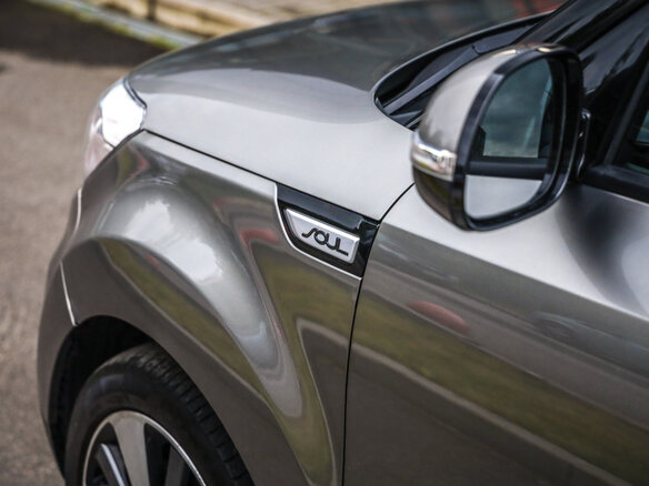 2018 Kia Soul II Рестайлинг, серебристый, 1332777 рублей - вид 9