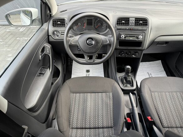2020 Volkswagen Polo V Рестайлинг, белый - вид 10