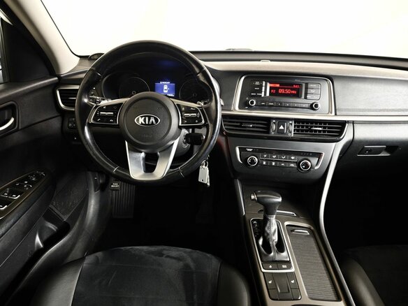 2020 Kia Optima IV Рестайлинг, белый, 1647000 рублей - вид 19