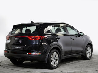 2018 Kia Sportage IV, чёрный, 1545000 рублей, вид 4