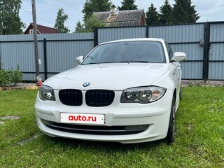 2011 BMW 1 серии 116i I (E81/E82/E87/E88) Рестайлинг, белый, 930000 рублей, вид 2