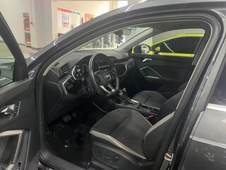 2022 Audi Q3 35 TFSI II (F3), серый, 1590000 рублей, вид 4