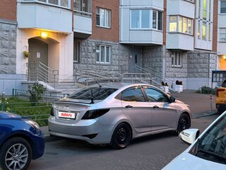 2015 Hyundai Solaris I Рестайлинг, жёлтый, 550000 рублей, вид 1