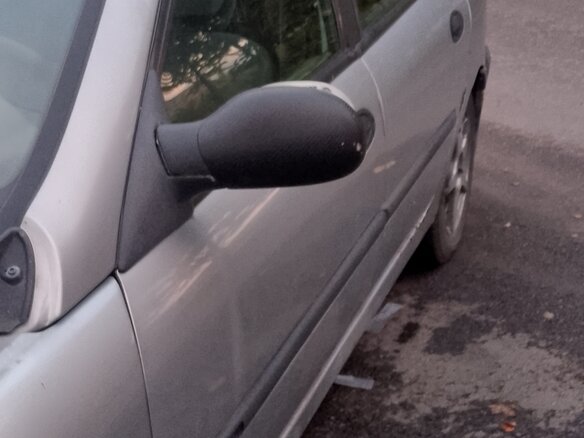 2000 Renault Laguna I, серебристый, 70000 рублей - вид 13
