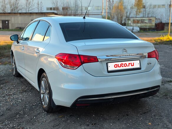 2013 Citroen C4 II, белый, 580000 рублей - вид 2