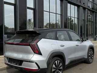 2026 Geely Atlas II, серебристый, 3050000 рублей, вид 4