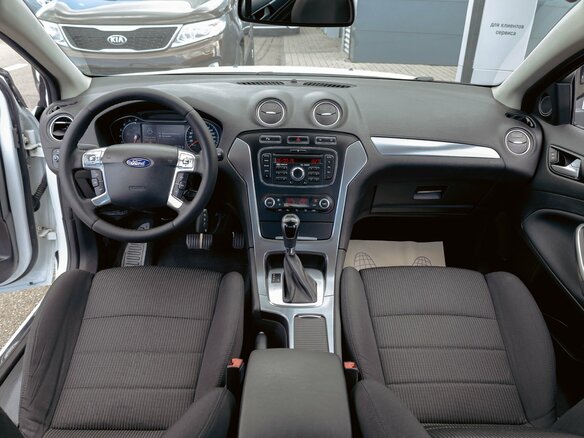 2013 Ford Mondeo IV Рестайлинг, белый, 995000 рублей - вид 14